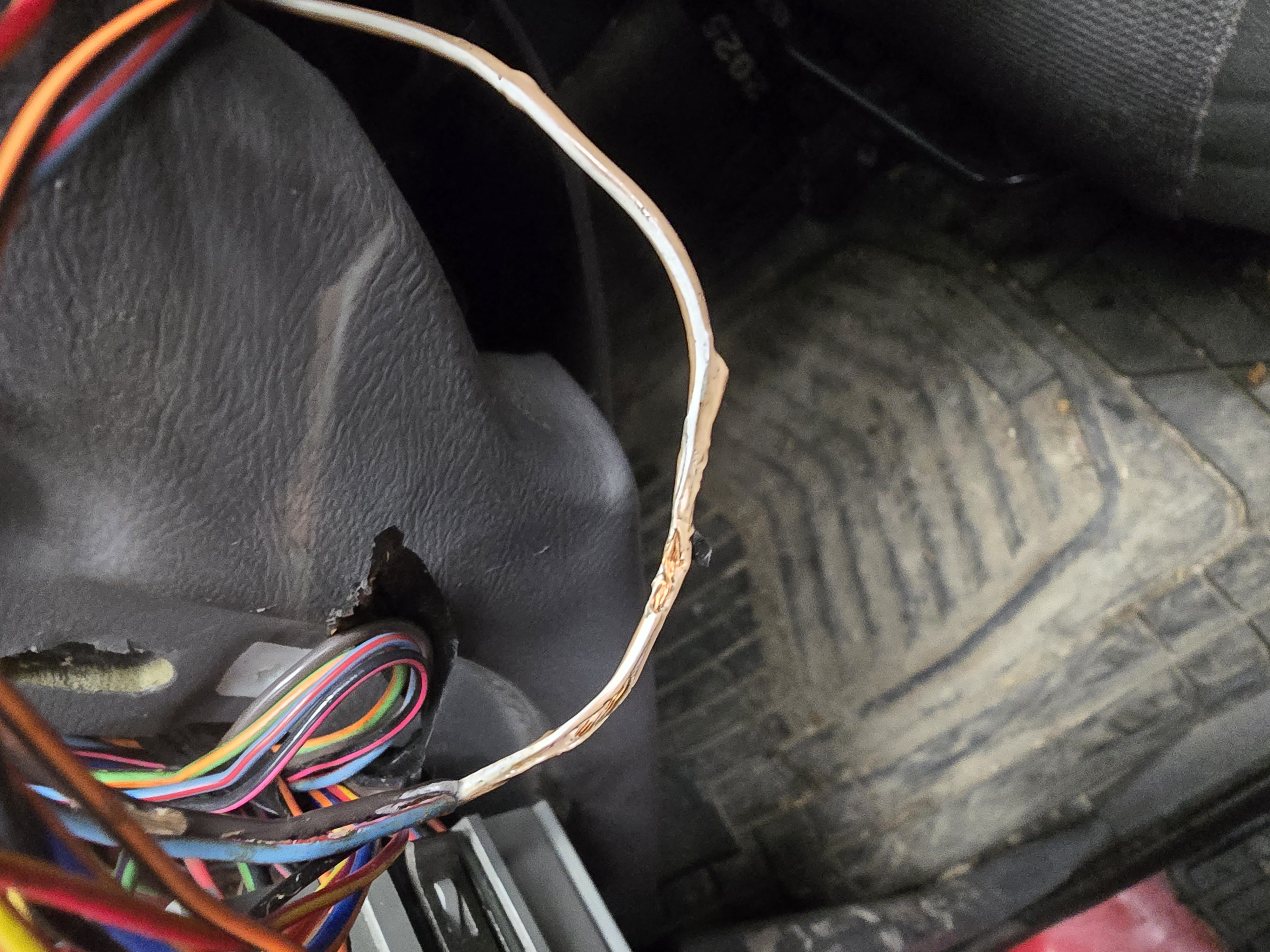 Picture of Chafed Wires